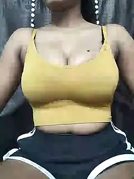 Snapshot of liza_rani12 chatting on October 15, 2025, 4:12 am liza rani12 online show from October 15, 2025, 4:12 am