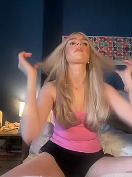 Snapshot of sabrinamasson chatting on October 28, 2025, 3:14 pm sabrinamasson online show from October 28, 2025, 3:14 pm