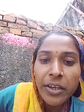 Hot reshmaji online show from November 14, 2025, 5:17 am