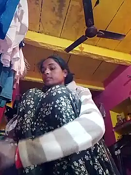 Hot reshmaji online show from November 17, 2025, 3:23 am