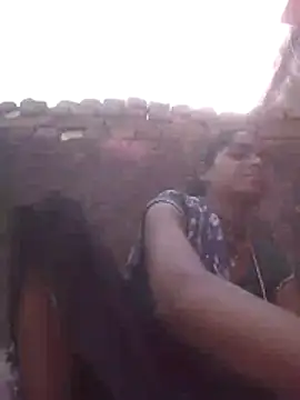 Hot reshmaji online show from June 10, 2026, 2:45 am