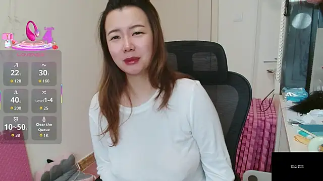 Snapshot of sallycui chatting on May 25, 2026, 11:44 pm sallycui online show from May 25, 2026, 11:44 pm