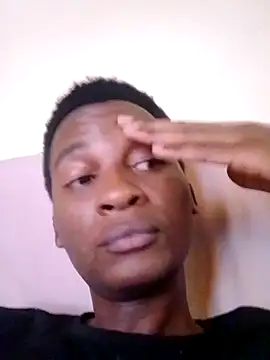 Snapshot of sparrowzy chatting on October 24, 2025, 12:01 pm sparrowzy online show from October 24, 2025, 12:01 pm