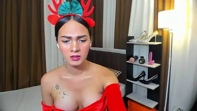 Sedictive Samantha online show from December 15, 2025, 9:02 am