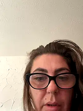 Rileyxxx69 online show from September 21, 2025, 2:51 pm