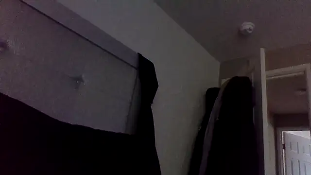 Rileyxxx69 online show from January 11, 2026, 8:25 pm