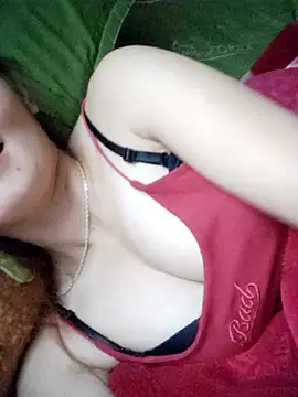 Snapshot of phuongxinhxan chatting on October 28, 2025, 12:25 am phuongxinhxan online show from October 28, 2025, 12:25 am