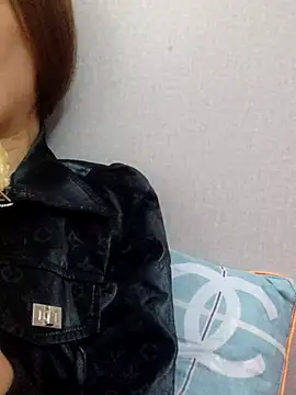 Snapshot of phuongxinhxan chatting on November 5, 2025, 3:06 am phuongxinhxan online show from November 5, 2025, 3:06 am