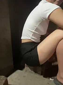 phuongxinhxan online show from April 17, 2026, 10:13 pm