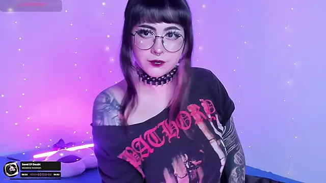 Hallucigenia  online show from May 14, 2026, 11:11 pm