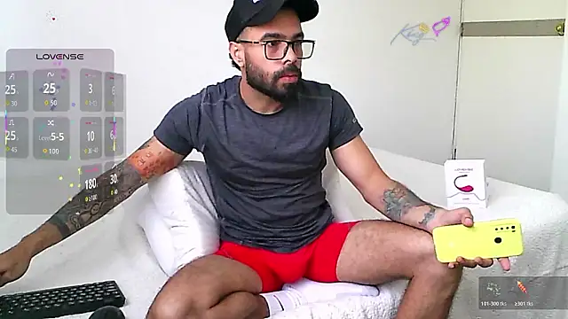 htrebor87 online show from February 19, 2026, 4:58 pm