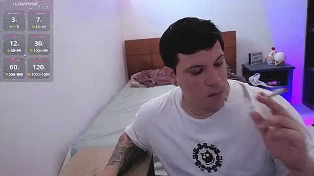 ryden 01 online show from April 12, 2026, 8:25 pm