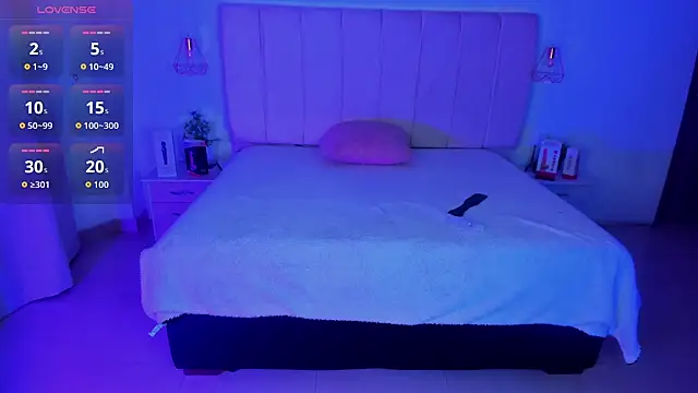 Gyal 8  online show from February 9, 2026, 3:54 am