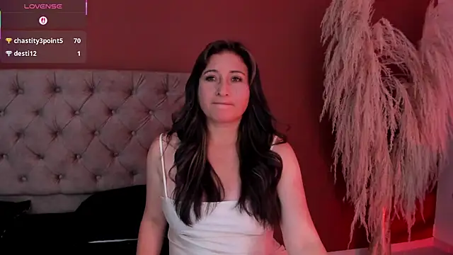 angela fiory online show from November 11, 2025, 8:20 pm