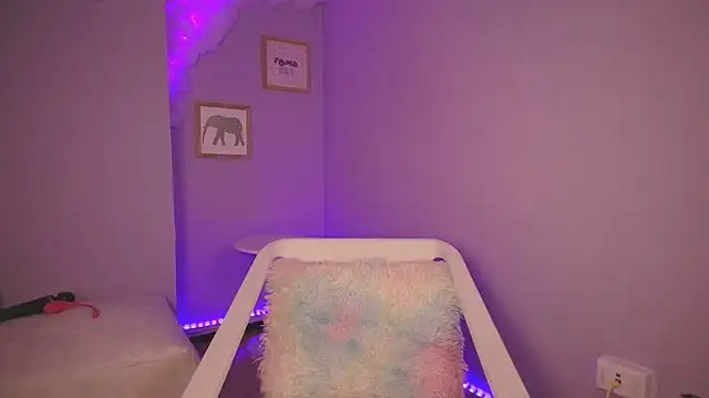 cat nasty online show from September 27, 2025, 1:16 pm