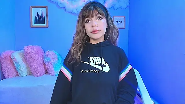 cat nasty online show from December 5, 2025, 2:14 pm