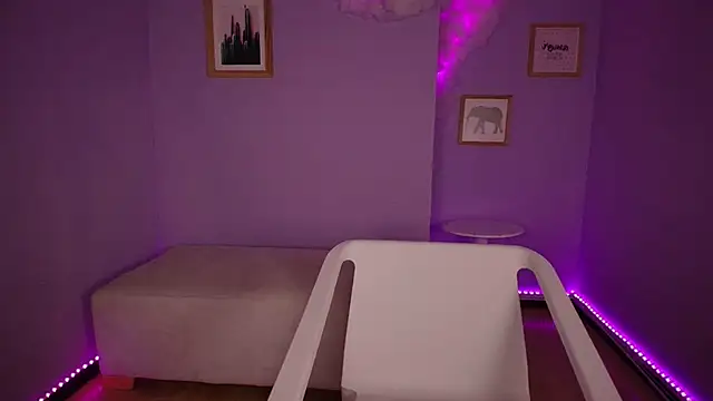 cat nasty online show from March 17, 2026, 2:53 pm