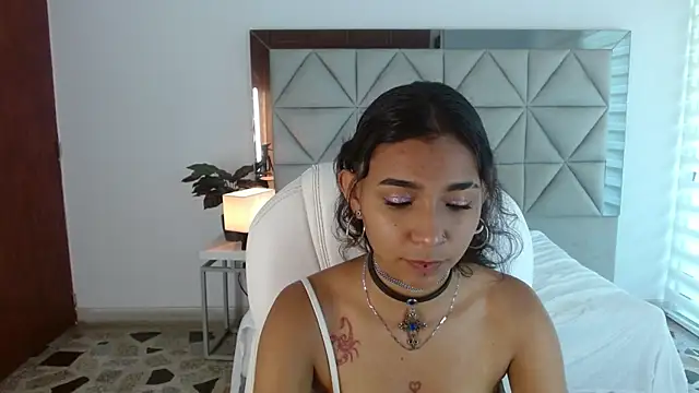hamber reyes online show from October 9, 2025, 1:53 pm