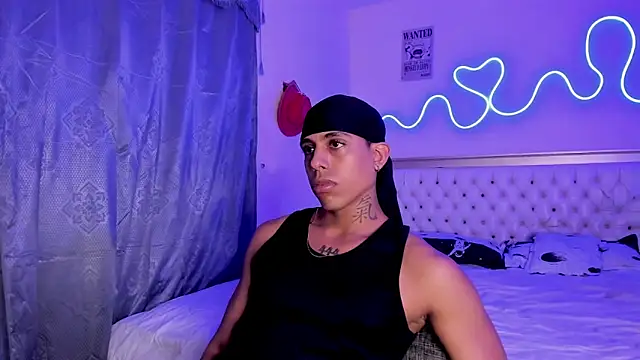 Snapshot of Glader31 chatting on September 30, 2025, 10:04 pm Glader31 online show from September 30, 2025, 10:04 pm