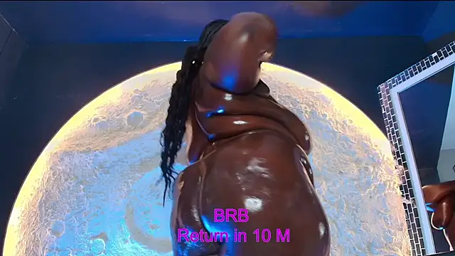 CarolinaGomez  online show from April 18, 2026, 7:18 pm