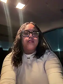 kiaradanielaxx online show from May 31, 2026, 5:37 am