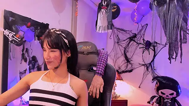 Rouse Monroe online show from October 10, 2025, 4:22 am