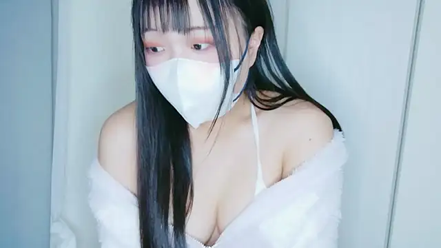 Snapshot of _miumiu_2525 chatting on October 9, 2025, 3:37 am miumiu 2525 online show from October 9, 2025, 3:37 am