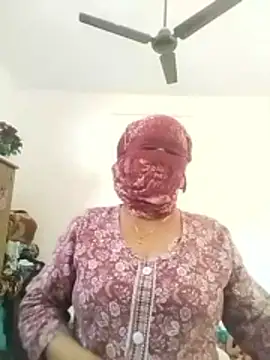 Sonali-6969 online show from March 25, 2026, 5:13 am