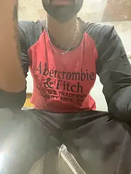 lustyrai online show from November 23, 2025, 8:19 pm