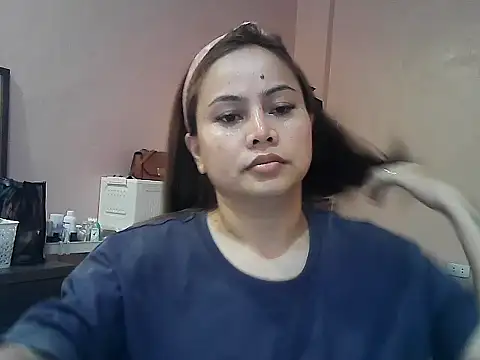 Snapshot of Amarrahlyn chatting on May 19, 2026, 9:15 am Amarrahlyn online show from May 19, 2026, 9:15 am