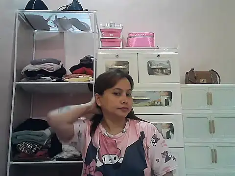 Snapshot of Amarrahlyn chatting on July 15, 2026, 9:25 am Amarrahlyn online show from July 15, 2026, 9:25 am