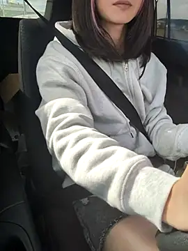 takusaki223 online show from October 20, 2025, 1:28 am