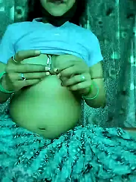 Snapshot of PRACHI-743 chatting on April 1, 2026, 10:05 am PRACHI-743 online show from April 1, 2026, 10:05 am