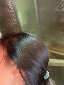 Halyy xx online show from October 5, 2025, 7:07 am