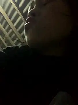 Halyy xx online show from January 18, 2026, 11:47 am