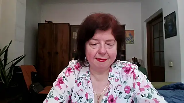 Violet Pulse online show from May 11, 2026, 10:54 am
