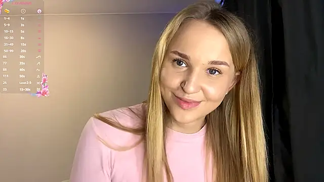 TanekaBoitel online show from October 7, 2025, 10:34 am