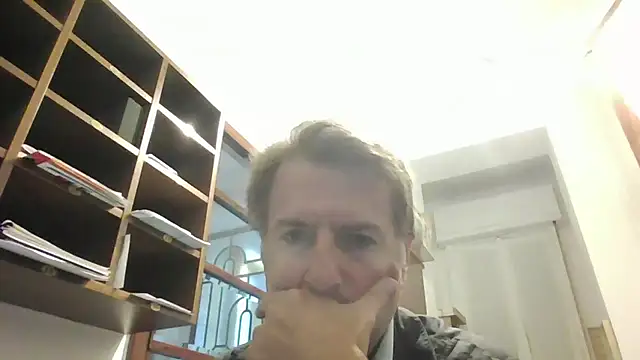 Snapshot of sayeaprayer65 chatting on October 2, 2025, 7:04 am sayeaprayer65 online show from October 2, 2025, 7:04 am