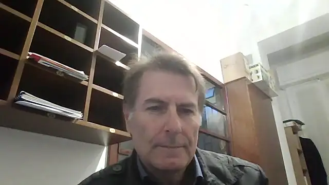 Snapshot of sayeaprayer65 chatting on October 7, 2025, 5:37 am sayeaprayer65 online show from October 7, 2025, 5:37 am
