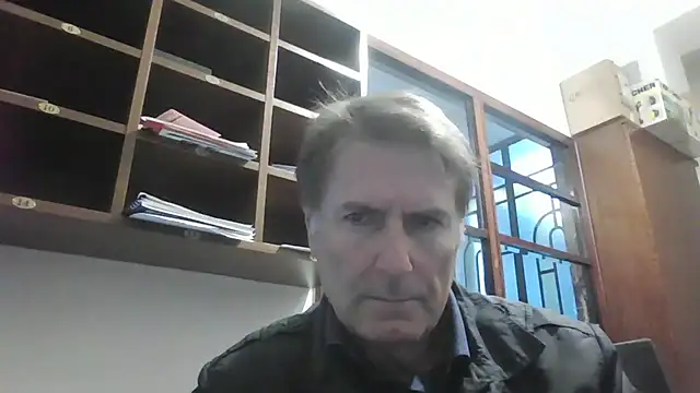 Snapshot of sayeaprayer65 chatting on October 13, 2025, 9:31 am sayeaprayer65 online show from October 13, 2025, 9:31 am