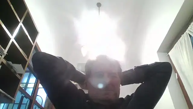 Snapshot of sayeaprayer65 chatting on October 15, 2025, 9:09 am sayeaprayer65 online show from October 15, 2025, 9:09 am