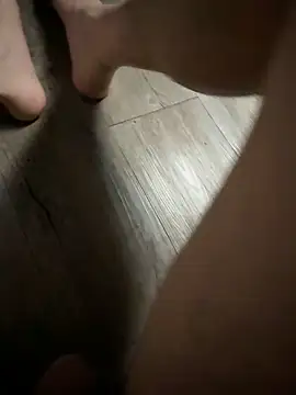 koreantinydick online show from November 17, 2025, 3:29 pm