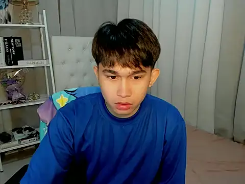 jayxxxlovescock online show from February 23, 2026, 4:37 pm