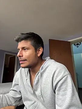 Snapshot of AnotherJuan_ chatting on October 14, 2025, 1:34 pm AnotherJuan online show from October 14, 2025, 1:34 pm