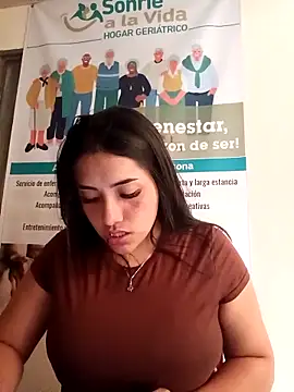 Snapshot of ANDREA-10_ chatting on February 17, 2026, 2:02 pm ANDREA-10 online show from February 17, 2026, 2:02 pm