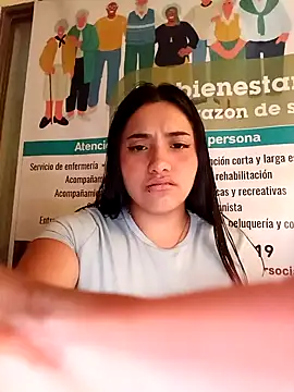 Snapshot of ANDREA-10_ chatting on March 13, 2026, 1:51 pm ANDREA-10 online show from March 13, 2026, 1:51 pm