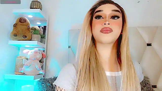  IsabellaRousse online show from February 3, 2026, 8:14 pm