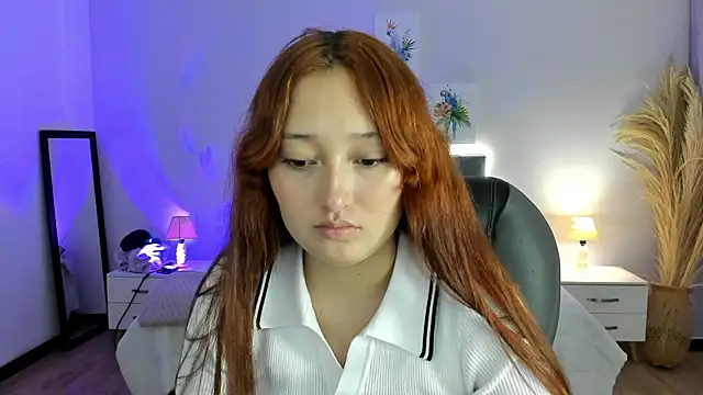 Snapshot of Samara_Hilton_2 chatting on October 4, 2025, 8:29 pm Samara Hilton 2 online show from October 4, 2025, 8:29 pm
