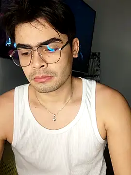 Mason grey online show from November 17, 2025, 11:05 am