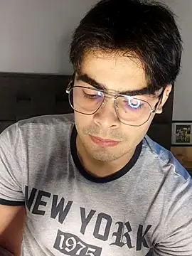 Mason grey online show from November 22, 2025, 10:09 pm